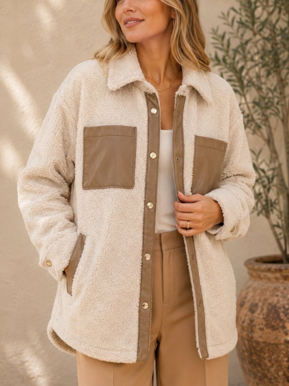 Abercrombie & Fitch Sherpa Shirt Jacket Vegan Leather Trim Overshirt Cream Small